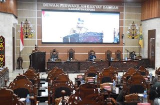 Bupati Kapuas Jawab Pemandangan Tujuh Fraksi DPRD soal Perubahan APBD 2026