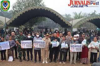 Gubernur Kalteng Salurkan Bantuan dan Layanan Sosial ke Warga Seruyan