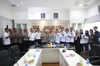 Peradi Banjarmasin dan Polresta Perkuat Sinergi Penegakan Hukum